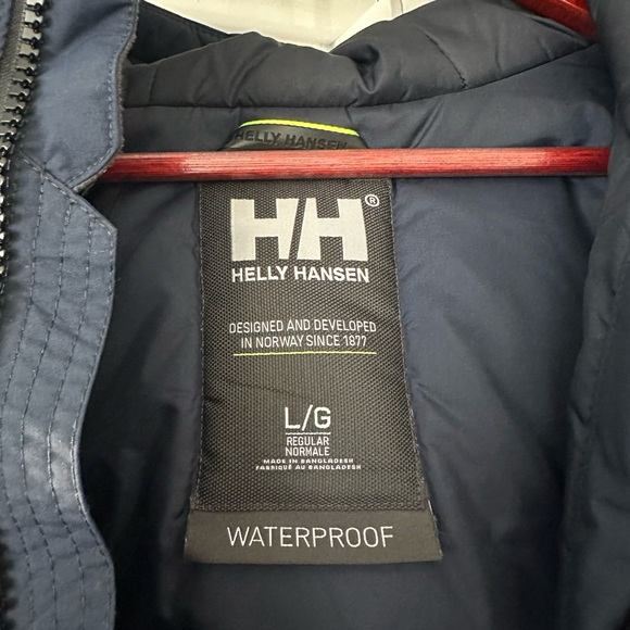 Helly Hansen Men's Navy Jacket - Picture 3 of 4